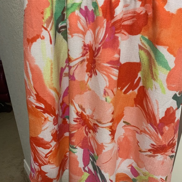 Brand new designer summer dress-Free mailing - Picture 3 of 3